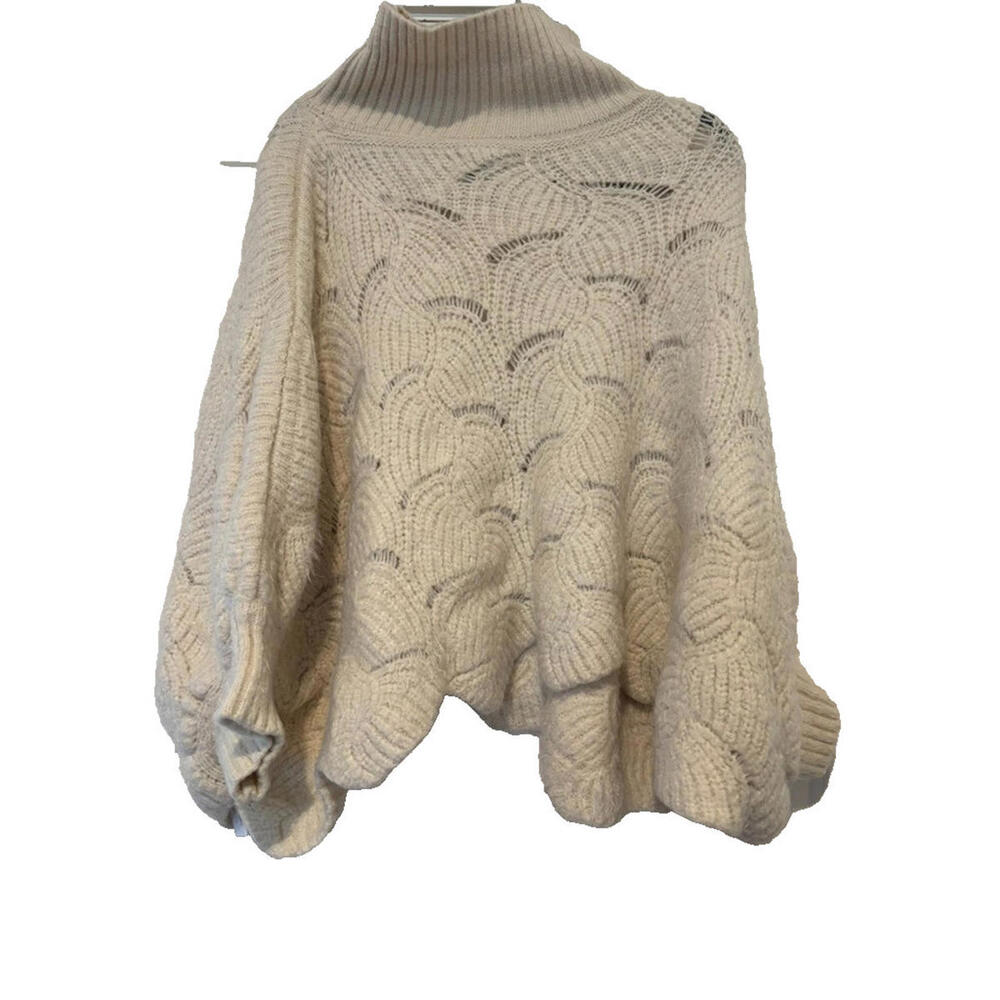 Anthropologie one sz cream soft chunky slouchy turtle neck‎ sweater hem #3126